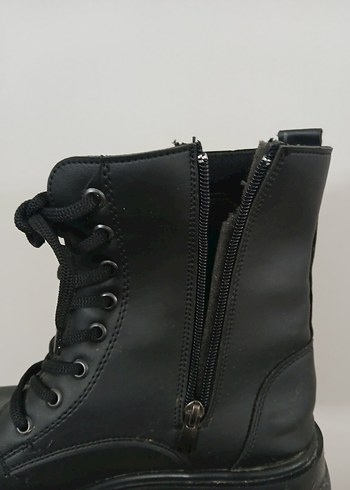 Kadın Siyah Deri Bot - Görsel 4