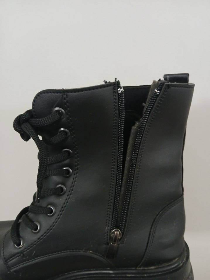 Kadın Siyah Deri Bot - Görsel 4