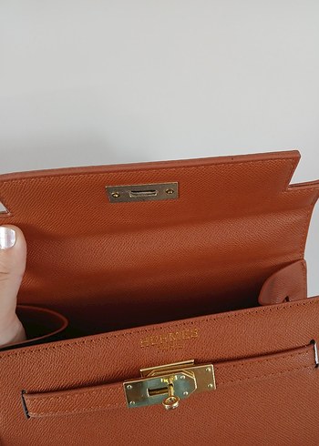 Klasik Toka Detaylı Kahverengi Deri Kadın Çanta - Görsel 4