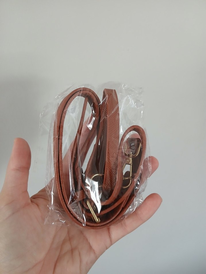 Klasik Toka Detaylı Kahverengi Deri Kadın Çanta - Görsel 5