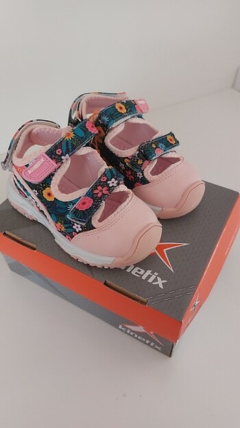 Kinetix spor sandalet 