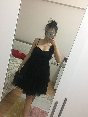 Siyah tüllü kısa abiye elbise