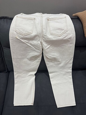 Trendyol & Milla Krem jean