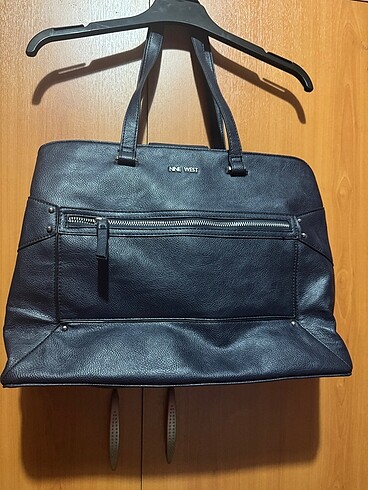 Nine west