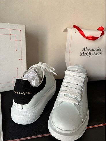 Alexander McQueen Alexander Mcqueen Oversized Sneaker