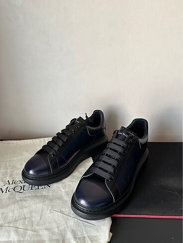 Alexander Mcqueen Oversized sneakers