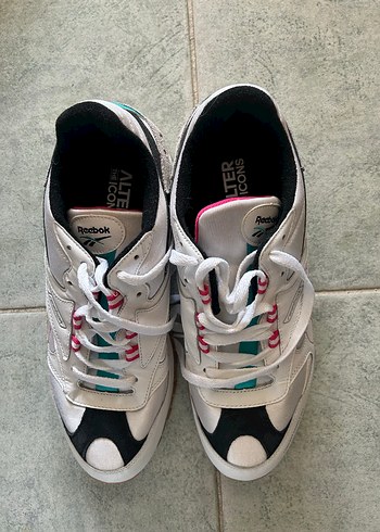 Beyaz Pastel Renkli Bağcıklı Sneakers - Görsel 2