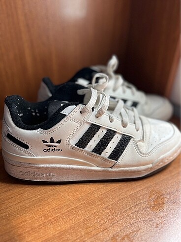 Adidas kadın spor ayakkabı - Görsel 3