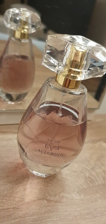 Avon eve alluring