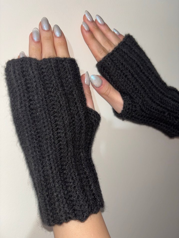 El Örgüsü Siyah Kadın Eldiven - Görsel 4