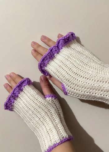 El Örgüsü Mor Detaylı Beyaz Örgü Kadın Eldiven - Görsel 4
