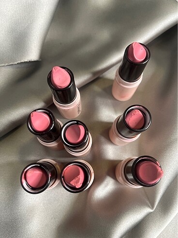 Flormar lipstick