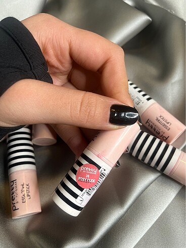 Beden Flormar lipstick