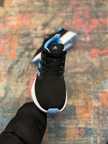 42 Beden Adidas Erkek Sneaker