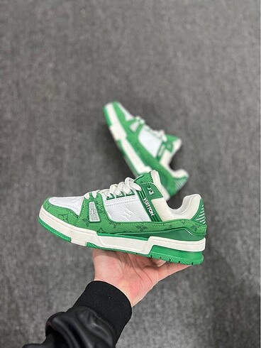 38 Beden yeşil Renk Louıs vuıtton Sneaker