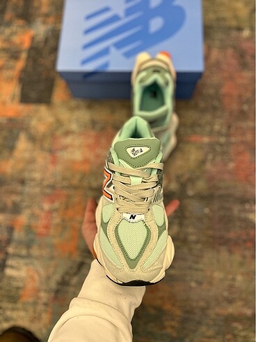 38 Beden çeşitli Renk New Balance 9060 Tootpaste