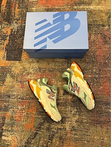 38 Beden New Balance 9060 Tootpaste
