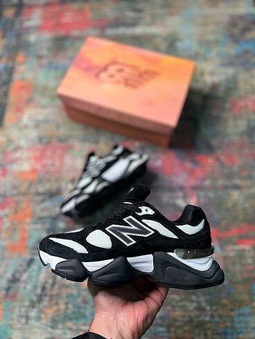 New Balance New Balance 9060 Black White