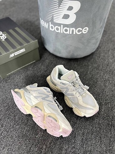 39 Beden New Balance 9060