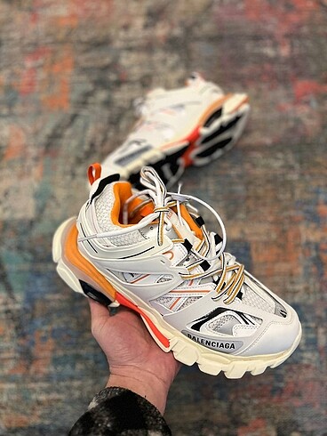Balenciaga Track