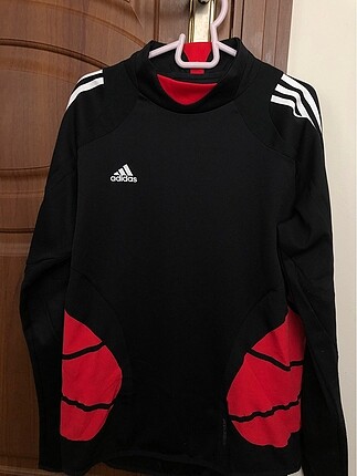 Adidas sweat