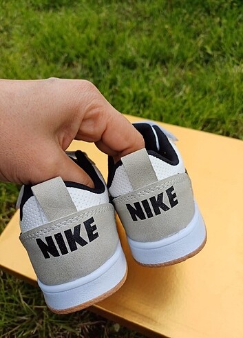 27 Beden Nike spor ayakkabı 