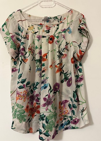 Çiçek Desenli Pliseli Kadın Bluz - Görsel 2
