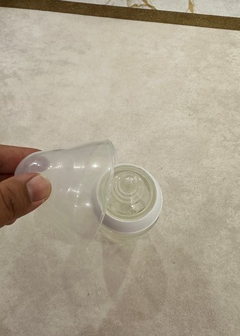 Tommee Tippee Beyaz Bebek Biberonu - Görsel 4