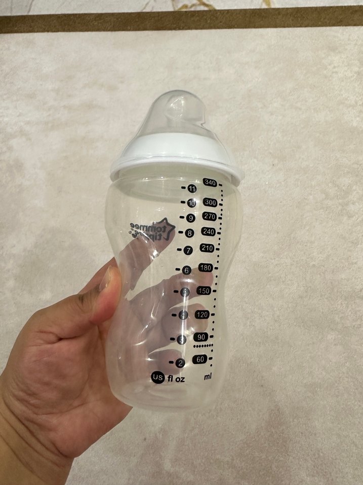 Tommee Tippee Beyaz Bebek Biberonu - Görsel 2