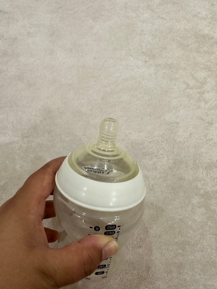 Tommee Tippee Beyaz Bebek Biberonu - Görsel 3