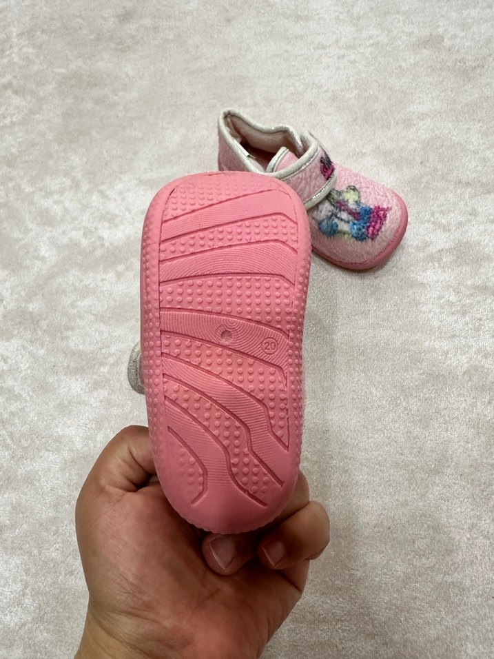 Kız Çocuk Pembe Nakışlı Sıcak Terlik - Görsel 4