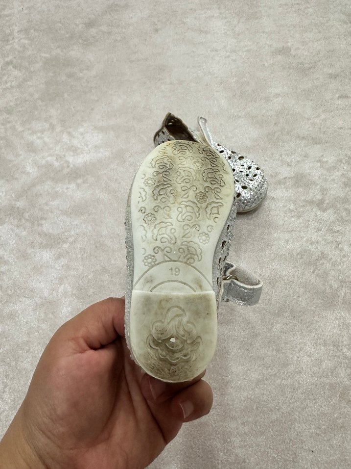 Kız Çocukları için Payetli Beyaz Babet - Görsel 4