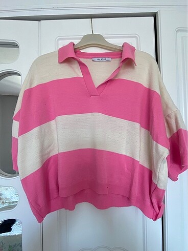 Pembe tshırt