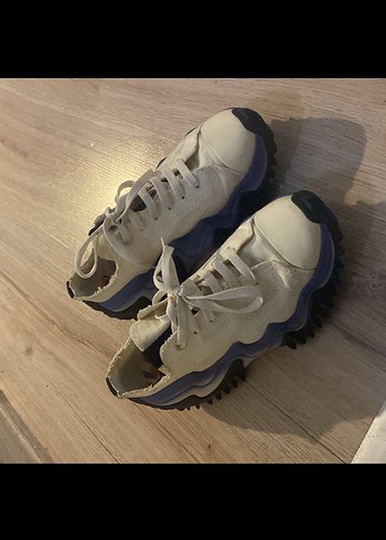 37,5 Beden Beyaz Bağcıklı Platform Topuklu Sneaker