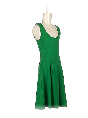 Vintage Love PreLoved Kısa Elbise %70 İndirimli.
