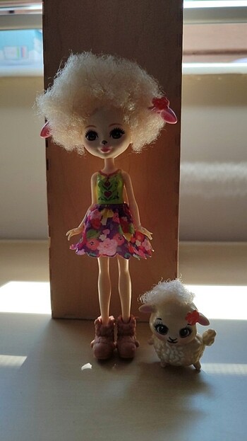 Enchantimals Lorna Lamb bebek koyun 