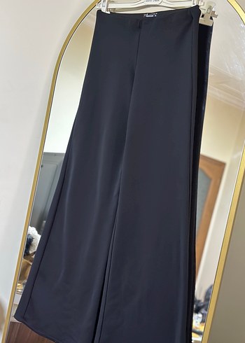 Kadın Siyah Pilili Uzun Kumaş Pantolon - Görsel 4