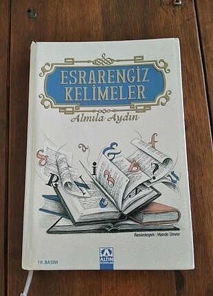 #Esrarengizkelimeler 1 kere okudum kitaplığımı boşaltmak için sa