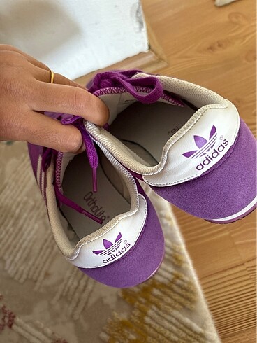 39 Beden mor Renk Adidas ayakkabı