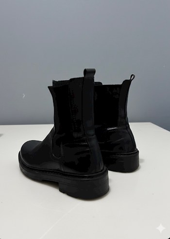 Siyah Minimalist Blok Topuklu Kadın Bot - Görsel 4