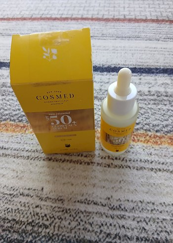 COSMED SPF 50+ Glowysun Serum Güneş Koruyucu - Görsel 4