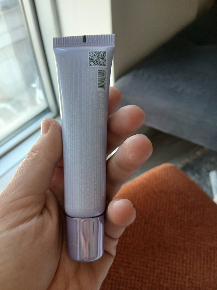 Pastel Hidro Işıltılı Makyaj Bazı - Görsel 2