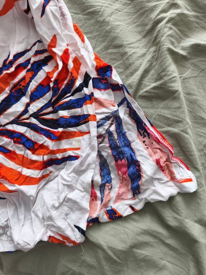 Çiçek Desenli Kemerli Sabahlık / Pareo Yanları Yırtmaçlı - Görsel 3