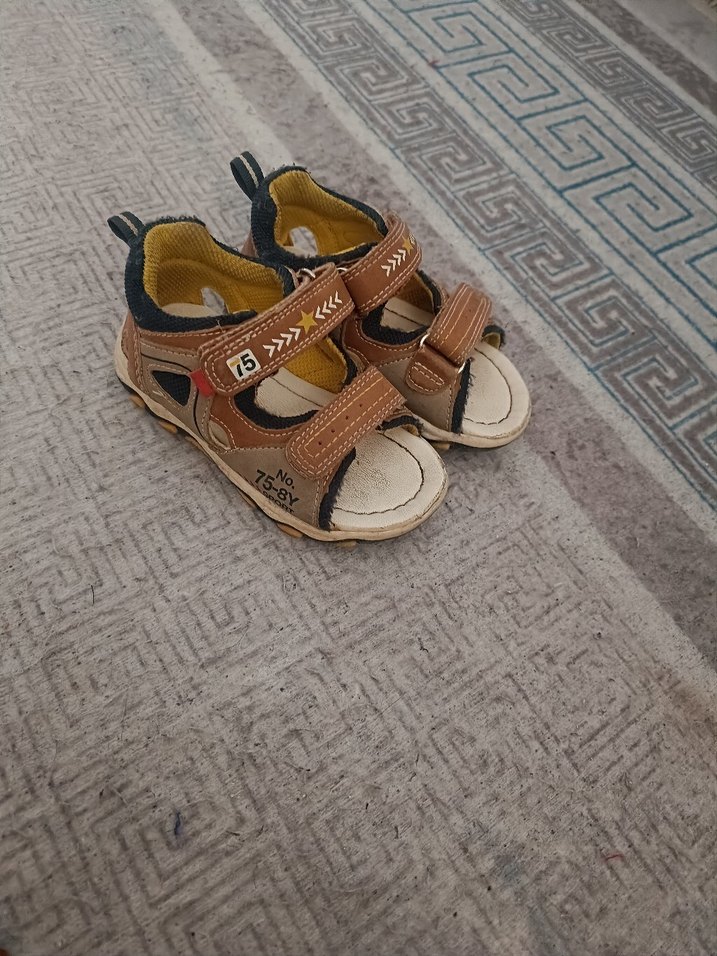 Erkek Çocuk Kahverengi Tokalı Sandalet - Görsel 2