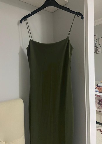 Zara Kadın Haki Uzun Askılı Elbise