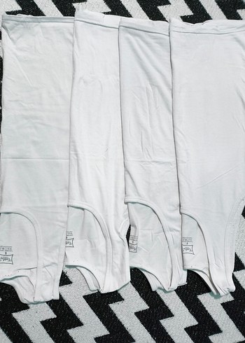 Beyaz tutku Çocuk Atlet6 numara toplam 4adet - Görsel 2