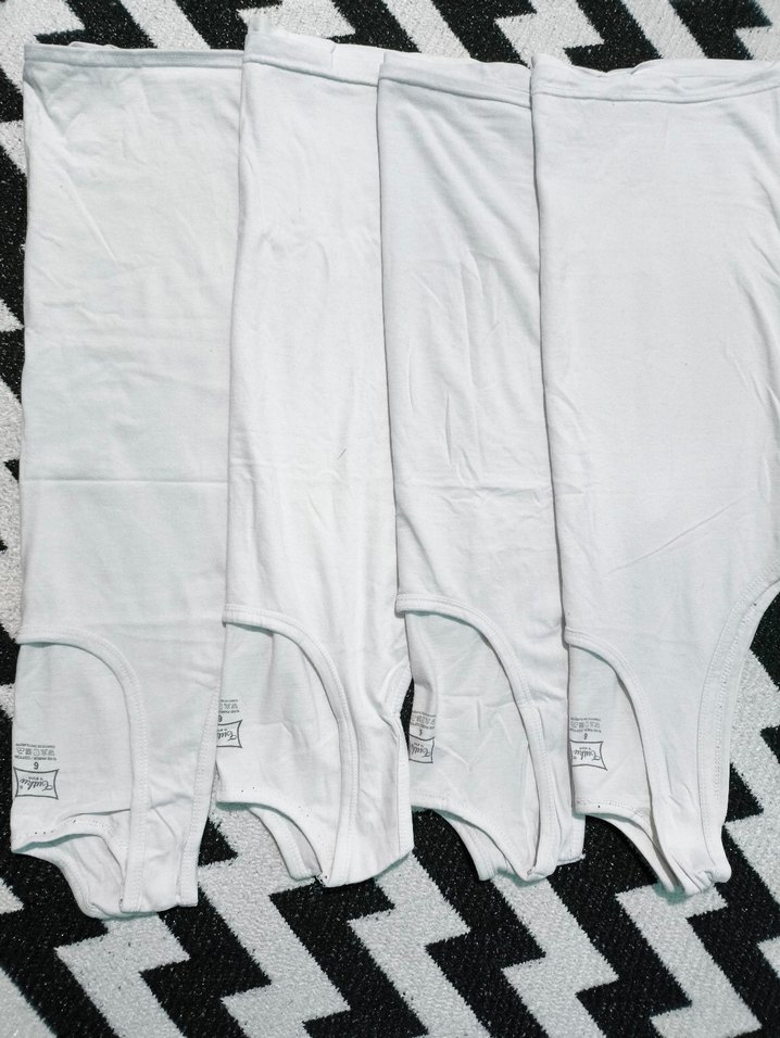 Beyaz tutku Çocuk Atlet6 numara toplam 4adet - Görsel 2