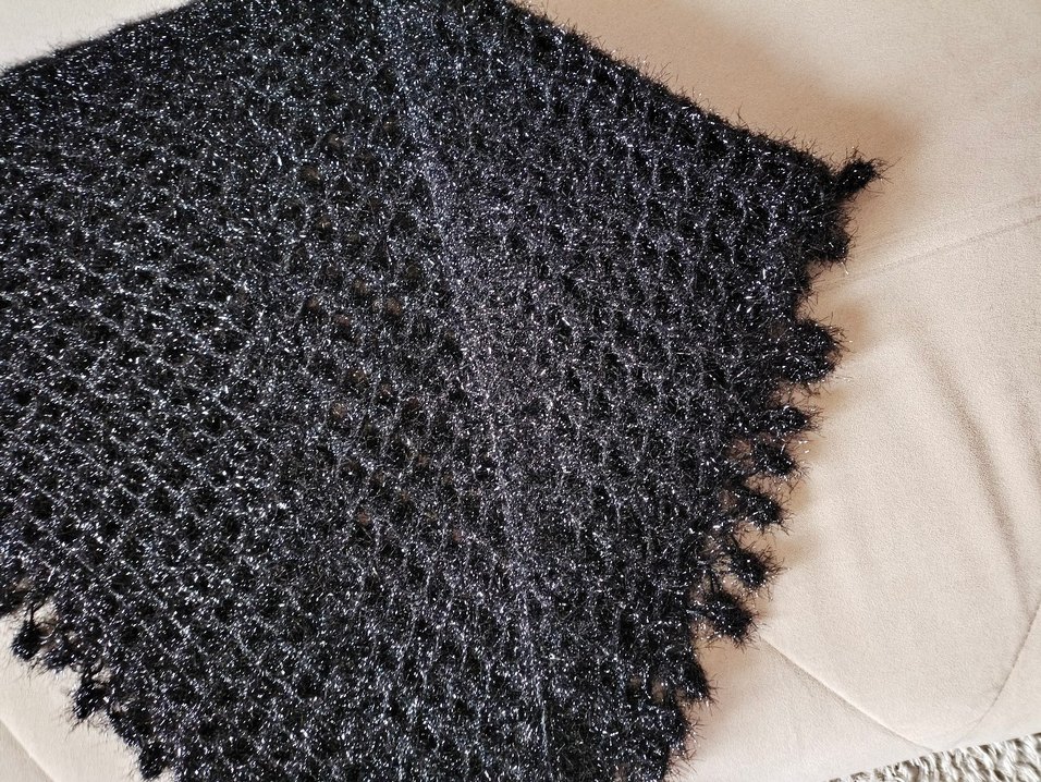 Siyah simli  Örgü Kadın Şal - Görsel 2