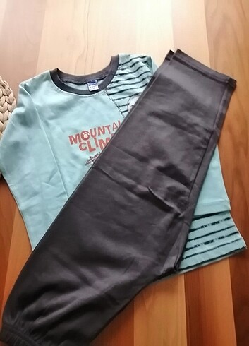 Pijama takımı