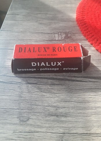 Dialux Rouge kırmızı Parlatma Cilası - Görsel 2